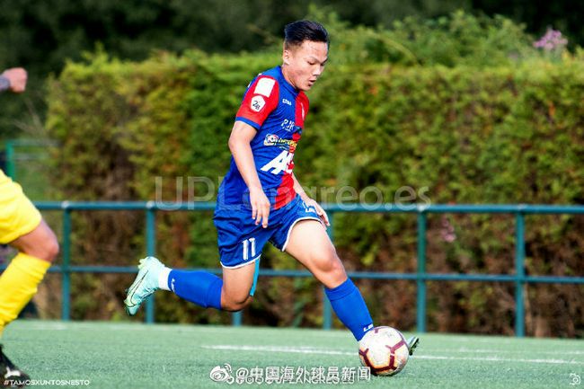 此前在维拉和诺茨郡，格拉利什均未获得任何冠军，加盟曼城后他已夺得6个冠军：2个英超冠军、1个欧冠冠军、1个足总杯冠军、1个欧洲超级杯冠军和1个世俱杯冠军。